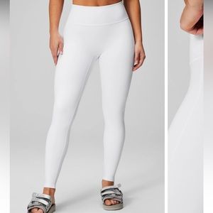 Fabletics Anywhere Motion365+ High-Waisted Legging